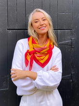 Load image into Gallery viewer, DARK HAMPTON THE JOHN SCARF
