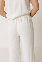 Load image into Gallery viewer, COMING SOON | INDI &amp; COLD PANT CRUDO

