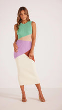 Load image into Gallery viewer, MINK PINK KOSA COLOUR BLOCK KNIT DRESS

