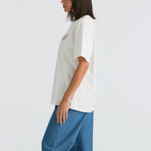 Load image into Gallery viewer, LEE DENIM PATTERN ROOM BAGGY TEE OPTIC WHITE
