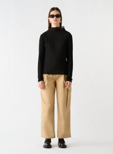 Load image into Gallery viewer, ESMAEE MADDISON TOP BLACK
