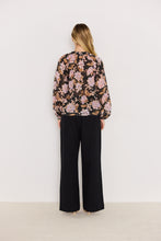 Load image into Gallery viewer, MINK PINK WILLOW BLOUSE FLORAL
