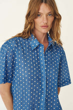Load image into Gallery viewer, ROWIE MASON SILK SHIRT CORNFLOWER SPOT
