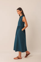 Load image into Gallery viewer, INDI &amp; COLD LENI DRESS MARINO
