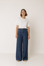 Load image into Gallery viewer, INDI &amp; COLD LOTTIE TOP BLANCO
