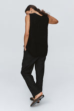 Load image into Gallery viewer, MARLE NYA VEST BLACK
