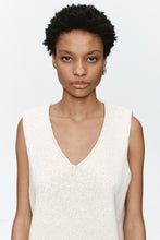 Load image into Gallery viewer, MARLE NYA VEST IVORY
