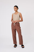 Load image into Gallery viewer, MARLOW NOTO LINEN TANK TAUPE
