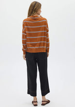 Load image into Gallery viewer, POL BEECH DRAWCORD KNIT TOFFEE/PEBBLE/BLUE
