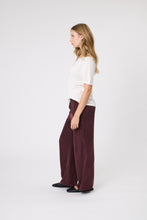 Load image into Gallery viewer, MARLOW ORBIT PANT BORDEAUX
