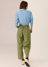 Load image into Gallery viewer, POL MARLON STRIPE SHIRT BLUE STRIPE

