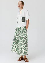 Load image into Gallery viewer, POL BOTANICA PATCH CAMP SHIRT
