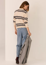 Load image into Gallery viewer, POL PARREL POLO JERSEY
