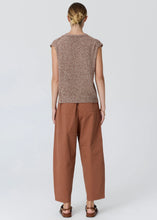 Load image into Gallery viewer, POL RYE KNIT VEST TOFFEE
