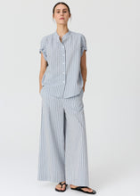 Load image into Gallery viewer, POL BAY SHIRT BLUE/CHOC STRIPE
