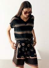 Load image into Gallery viewer, POL TRELLIS SHORT SCARF PRINT
