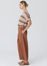 Load image into Gallery viewer, POL LIANA V NECK TOP PINK/BLACK
