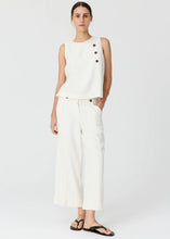 Load image into Gallery viewer, POL ANISE CROP PANT CHALK

