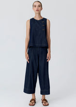 Load image into Gallery viewer, POL ANISE CROP PANT DENIM

