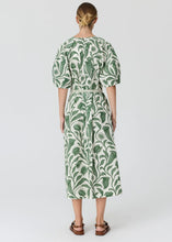 Load image into Gallery viewer, POL BOTANICA DAY DRESS BOTANIC PRINT
