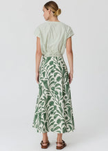 Load image into Gallery viewer, POL BOTANICA SKIRT BOTANICA PRINT
