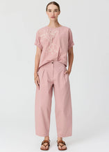 Load image into Gallery viewer, POL IVY CORNELLI EMB TOP PINK/CHALK
