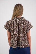 Load image into Gallery viewer, BRIARWOOD PIA TOP LEOPARD
