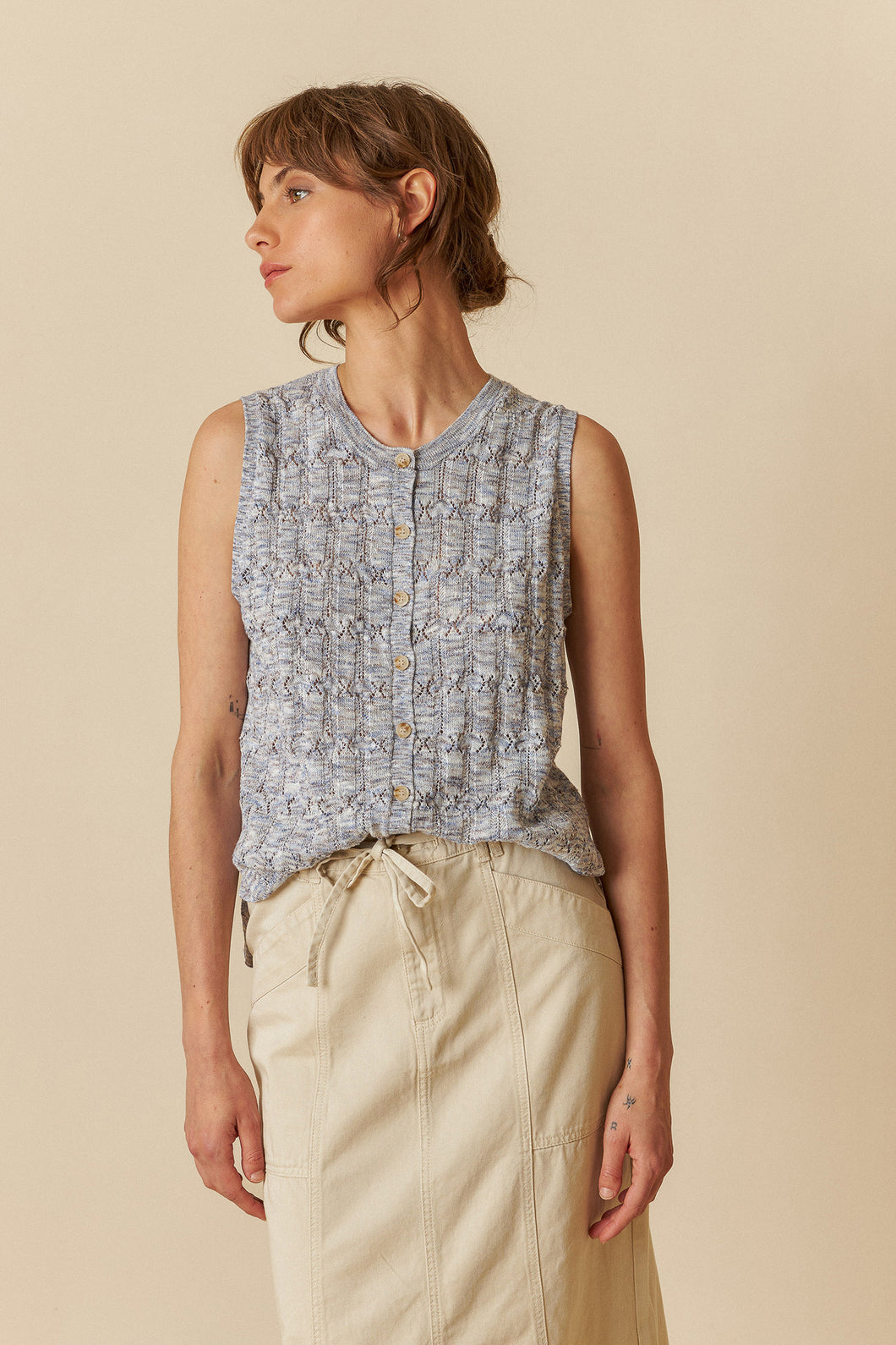 INDI & COLD INES VEST