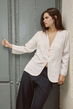 Load image into Gallery viewer, ROWIE ATTA JACQUARD TANG SHIRT IVORY FLORAL
