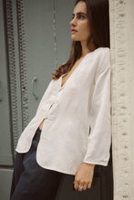 Load image into Gallery viewer, ROWIE ATTA JACQUARD TANG SHIRT IVORY FLORAL
