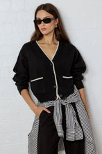 Load image into Gallery viewer, IVY + JACK RAPPORT BLACK V NECK CONTRAST EDGE CARDIGAN
