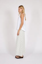 Load image into Gallery viewer, MARLOW RIPTIDE LINEN TANK WHITE
