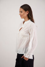 Load image into Gallery viewer, BRIARWOOD ROBBIE TOP WHITE
