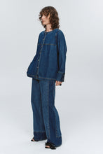 Load image into Gallery viewer, MARLE SEAM SHIRT WASHED INDIGO
