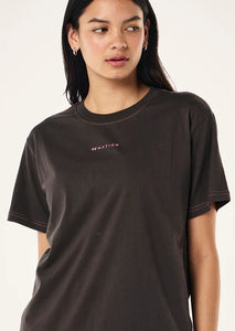 P.E NATION SHIFT TEE SMOKESTONE