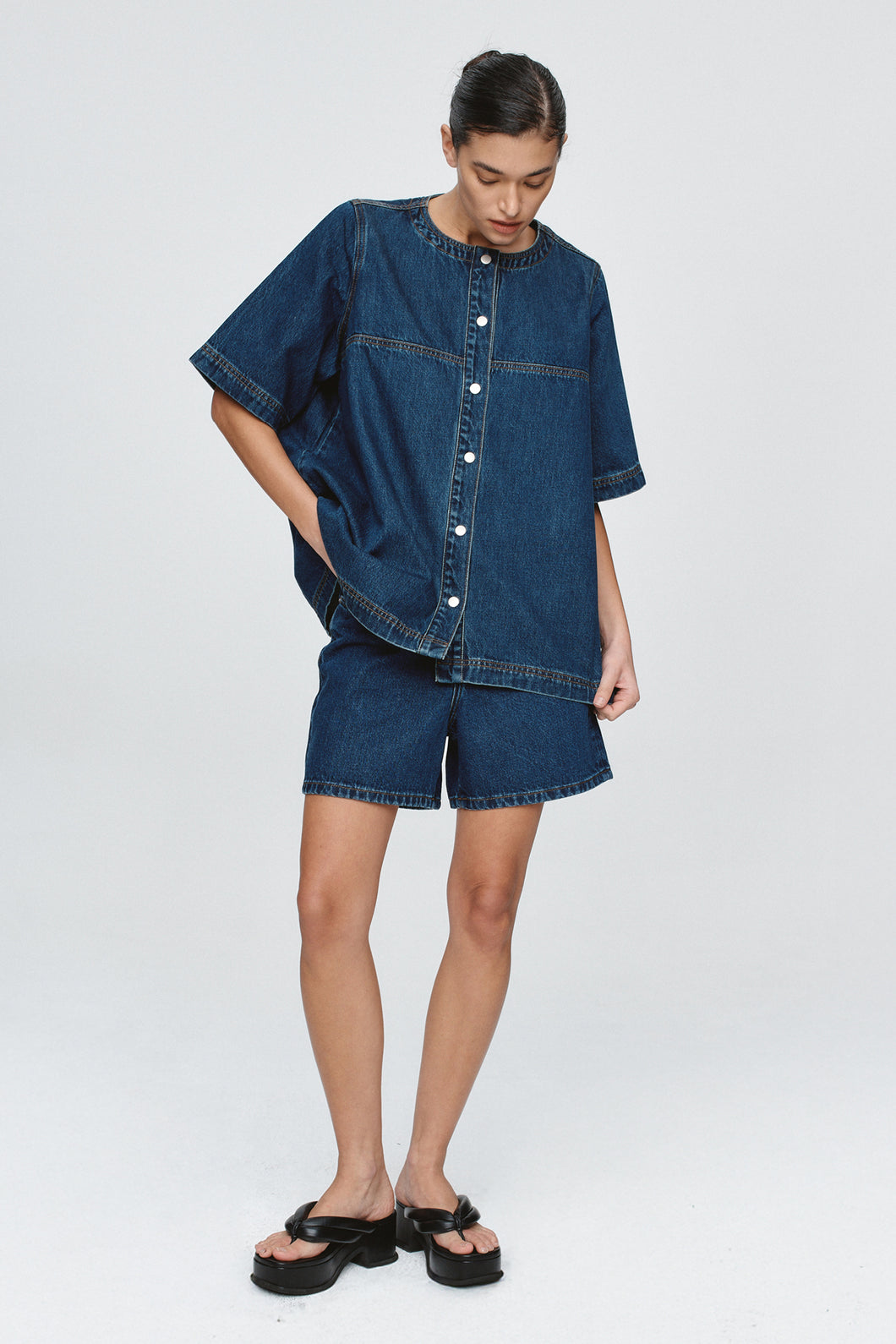 MARLE SHORT SLEEVE SEAM SHIRT CLASSIC BLUE