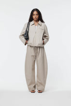 Load image into Gallery viewer, GREGORY MEYER PANT DUNE
