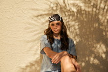 Load image into Gallery viewer, MARLOW SABLE LINEN TOP BLUE SMOKE
