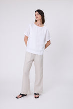 Load image into Gallery viewer, MARLOW SABLE LINEN TOP WHITE
