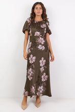 Load image into Gallery viewer, STORIES BE TOLD STAGE COCOA BLOSSOM FLORAL SATIN PUFF SLEEVE FLOATY MAXI DRESS
