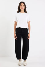 Load image into Gallery viewer, Recut coming soon | 
AMONG THE BRAVE GRADUATE JET BLACK STRETCH BARREL JEANS
