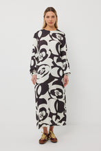 Load image into Gallery viewer, TUESDAY MAGGIE DRESS MONO FLOWER
