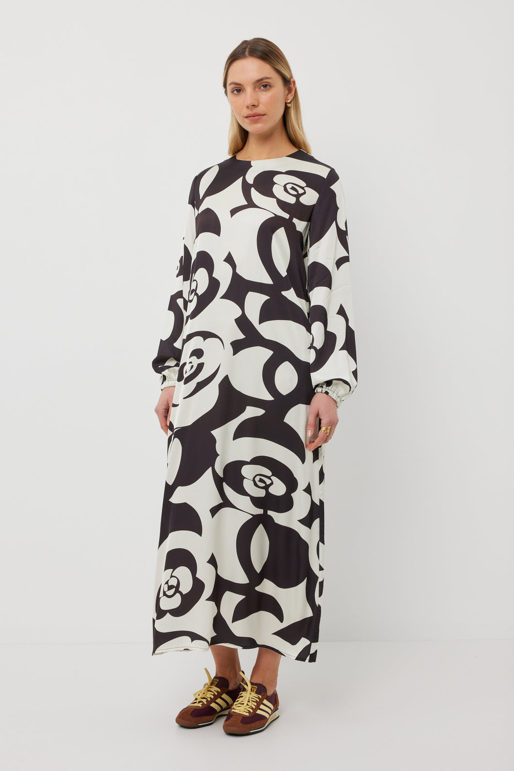 TUESDAY MAGGIE DRESS MONO FLOWER