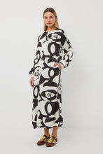 Load image into Gallery viewer, TUESDAY MAGGIE DRESS MONO FLOWER
