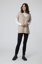 Load image into Gallery viewer, MARLOW LUXE KNIT VEST
