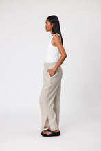 Load image into Gallery viewer, MARLOW JET SET LINEN PANT

