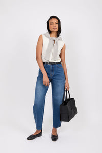 MARLOW THE CURVE BARREL JEAN TRUE BLUE