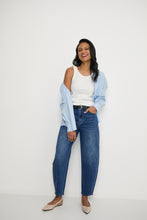 Load image into Gallery viewer, MARLOW THE CURVE BARREL JEAN TRUE BLUE
