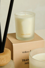 Load image into Gallery viewer, WILLOW &amp; MAE TRANQUIL NIGHT SPICED SANDALWOOD + AMBER 60G SOY CANDLE TAN
