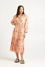 Load image into Gallery viewer, TUESDAY SOLEIL DRESS PINK MEDALLION
